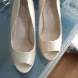 Apt 9 Gold Ladies Heels